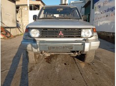 Recambio de paragolpes delantero para mitsubishi montero   canvas top (v2_c, v4_c) 2.5 tdic (v24w, v24c) referencia OEM IAM   